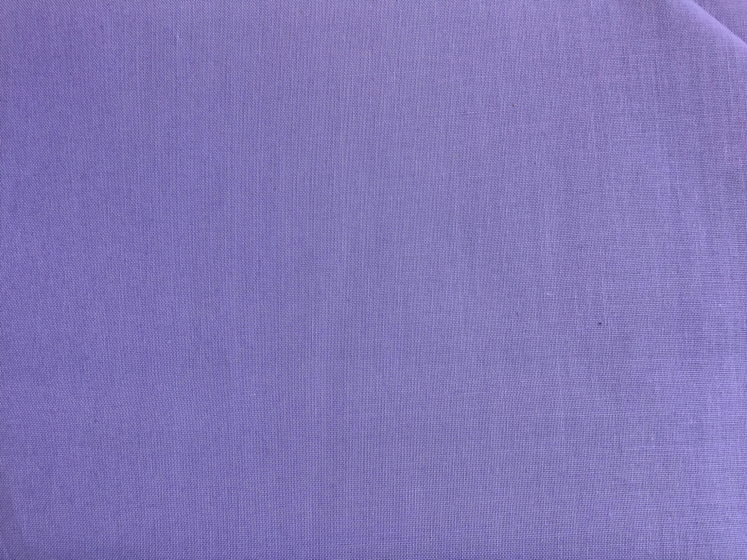 2000L55 Plain Lilac Solid fabric by Makower Spectrum 2000L55 Plain Lilac Solid fabric by Makower Spectrum