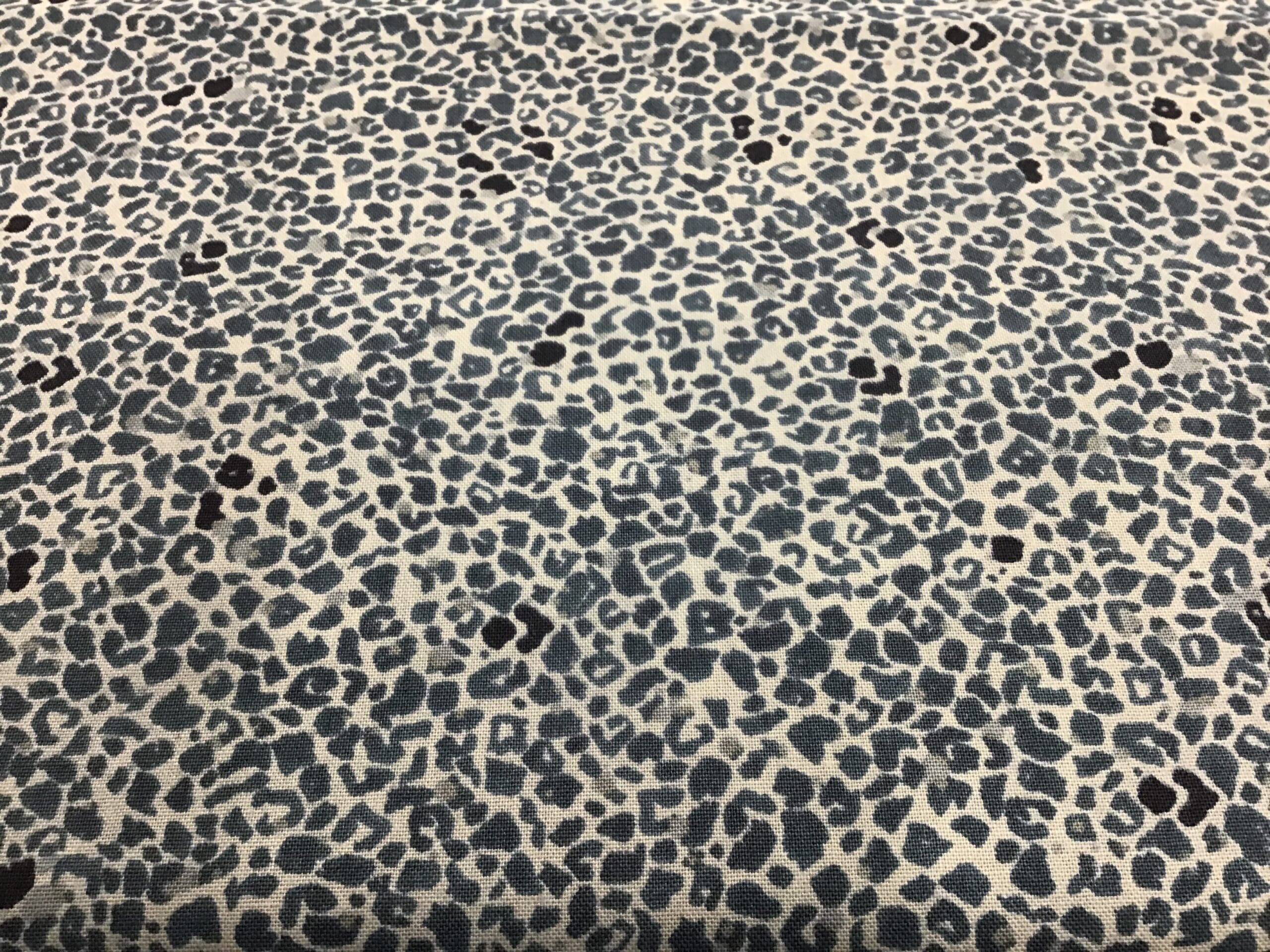 The Blues 1690415 Fitzgerald animal print by Janet Clare Fabric The Blues 1690415 Fitzgerald animal print by Janet Clare Fabric