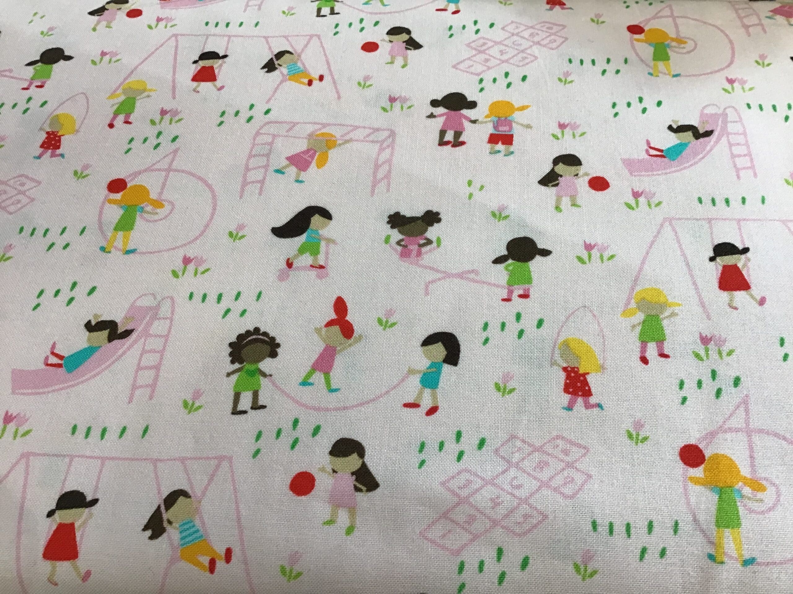 Best Friends Forever MBF2062111 girls playing on pink fabric Best Friends Forever MBF2062111 girls playing on pink fabric
