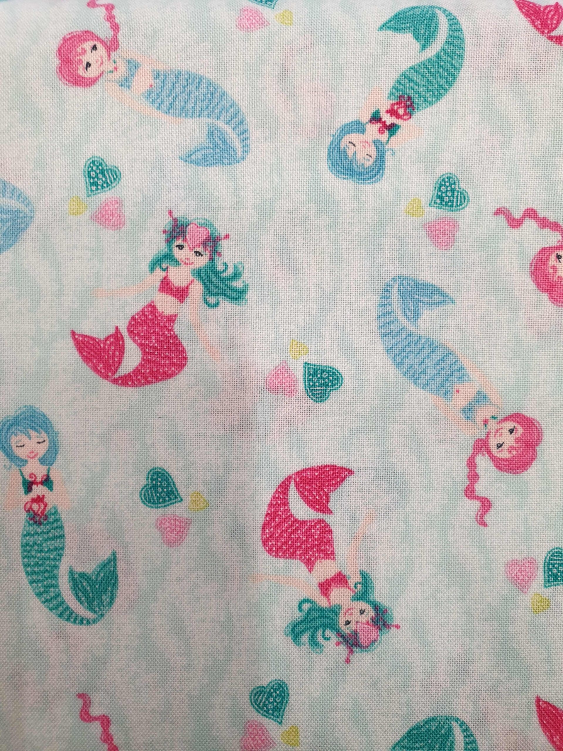 Makower MERRYN MERMAID SCATTER green 2002 Makower MERRYN MERMAID SCATTER green 2002