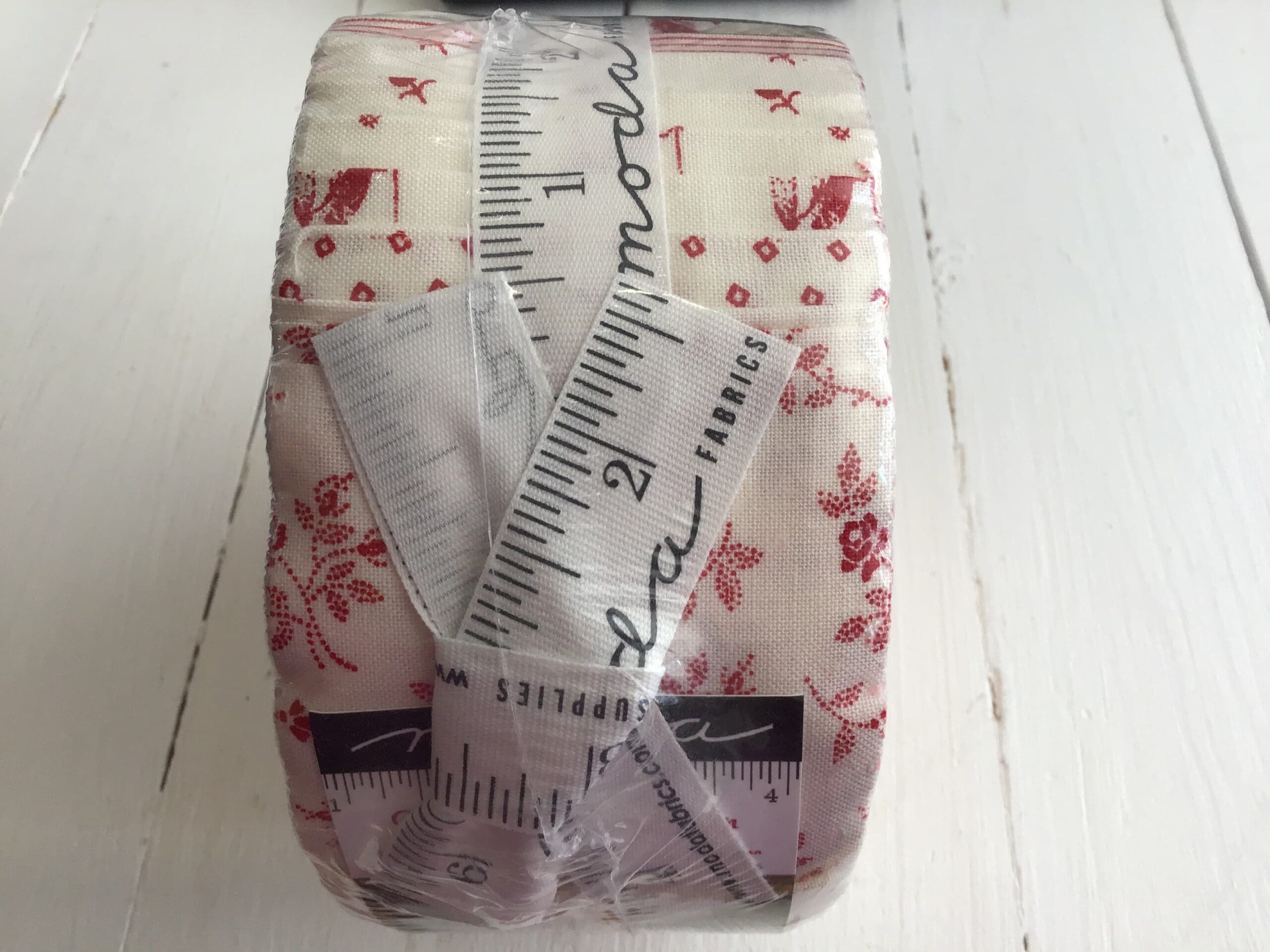 Redwork Garden by Bunny Hill Jelly roll Red cream Moda JellyRoll