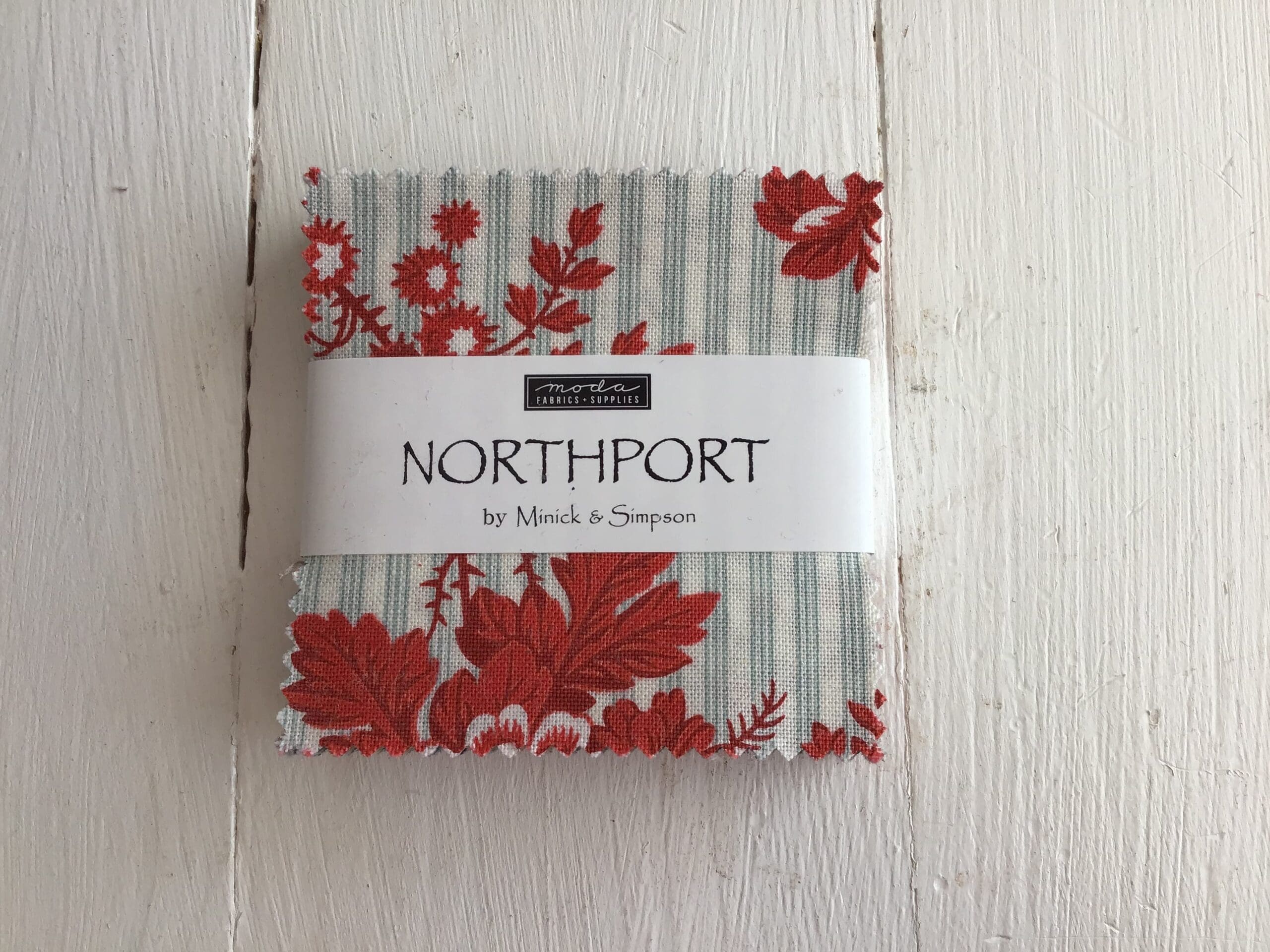 Northport by Minick & Simpson Mini charm red blue Northport by Minick & Simpson Mini charm red blue