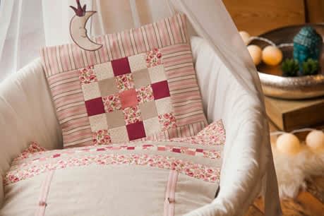 Quilter’s Grid Interfacing by Vilene 90cm wide. 1″ grid on medium interfacing