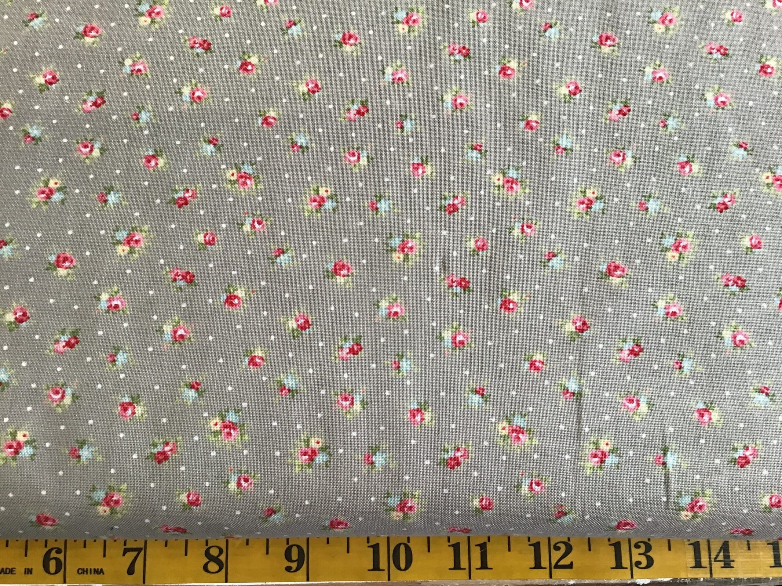 MA1867116 AMBERLEY Ditsy Rose Beige Moda ma1867116 amberley ditsy rose beige moda