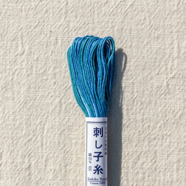Japanese Sashiko thread 20m Seascape variegated blues no. 72 Japanese Sashiko thread 20m Seascape variegated blues no. 72