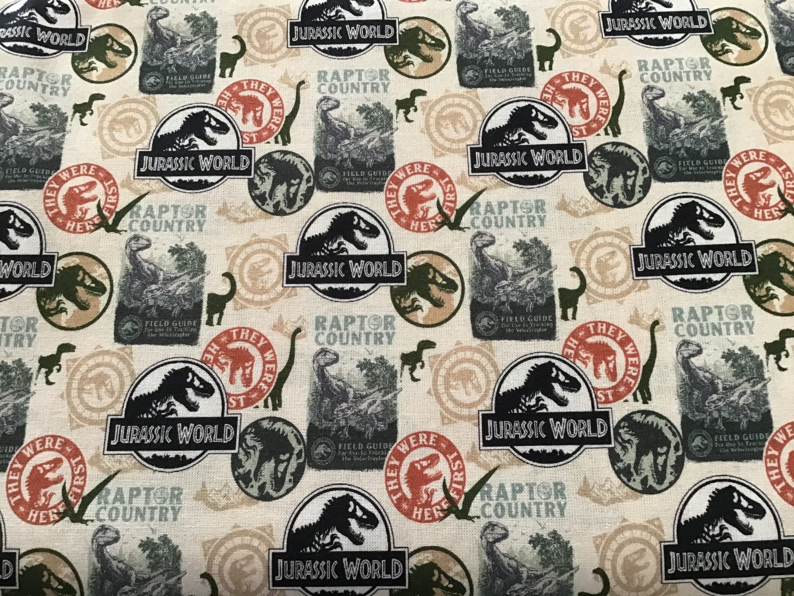 Jurassic World MC7026 Icons & Dinosaurs Multi fabric Jurassic World MC7026 Icons & Dinosaurs Multi fabric