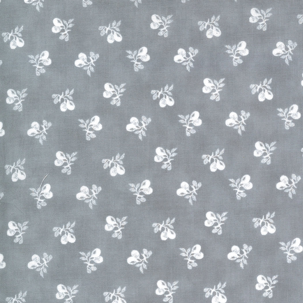 Urban Farmhouse 4913814 White berries on Dove grey fabric by Moda Urban Farmhouse 4913814 White berries on Dove grey fabric by Moda