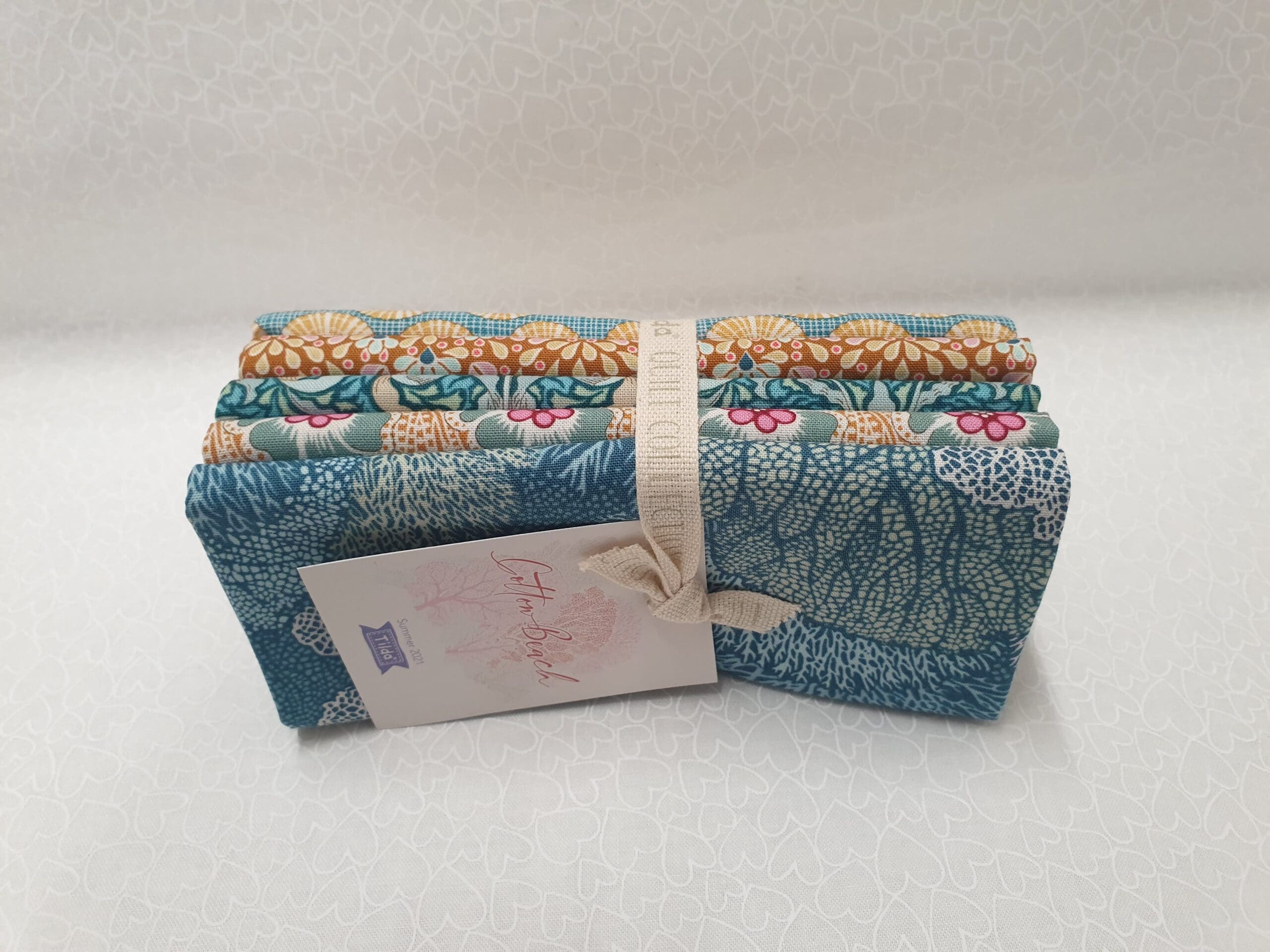 Cotton Beach Sunbeam. Teal Mustard 5x FQ by Tilda fabrics Cotton Beach Sunbeam. Teal Mustard 5x FQ by Tilda fabrics