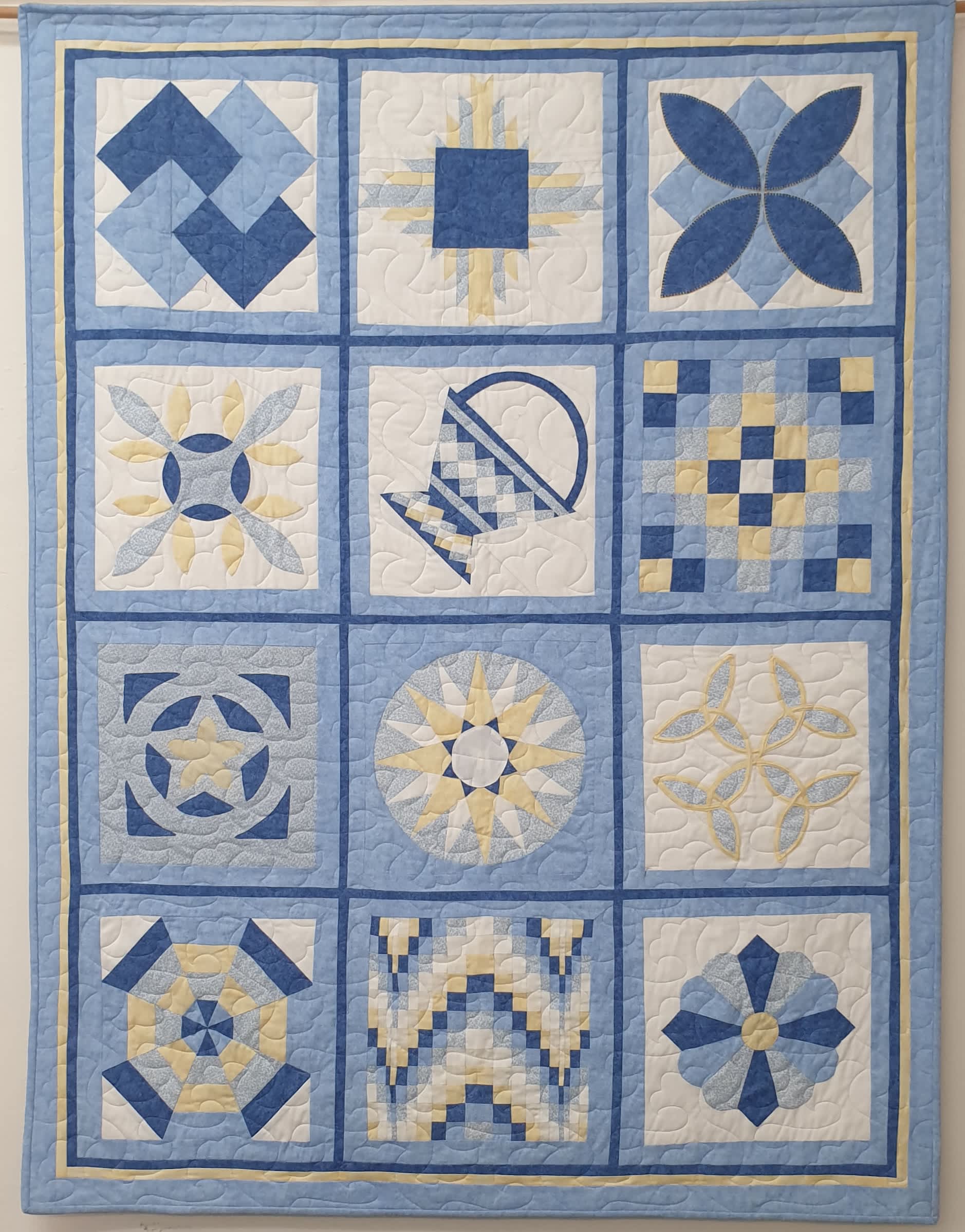 Block of the Month workshop (DEPOSIT) – Starting Sat 19th October 2024 Block of the Month workshop (DEPOSIT) - Starting Sat 19th October 2024