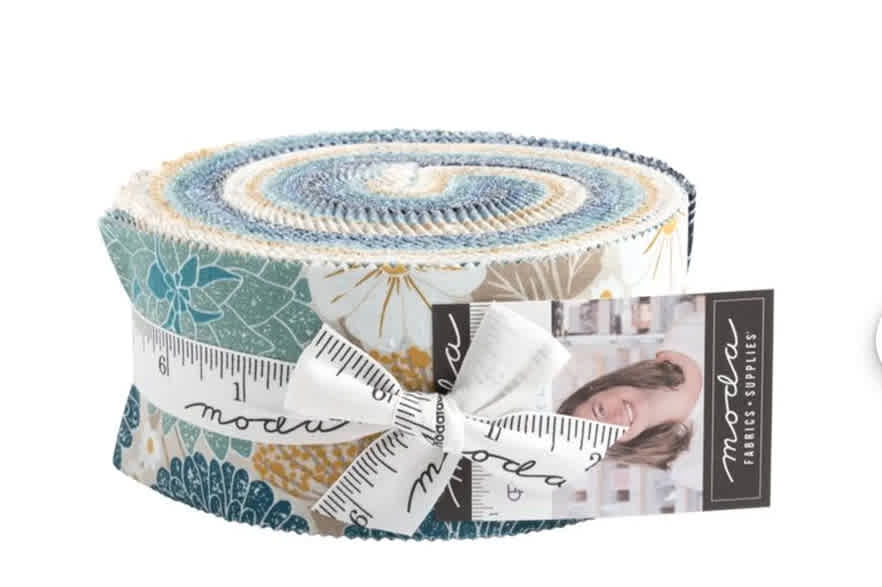 Field of flowers 3310JR Jelly Roll for Moda Fabrics Field of flowers 3310JR Jelly Roll for Moda Fabrics