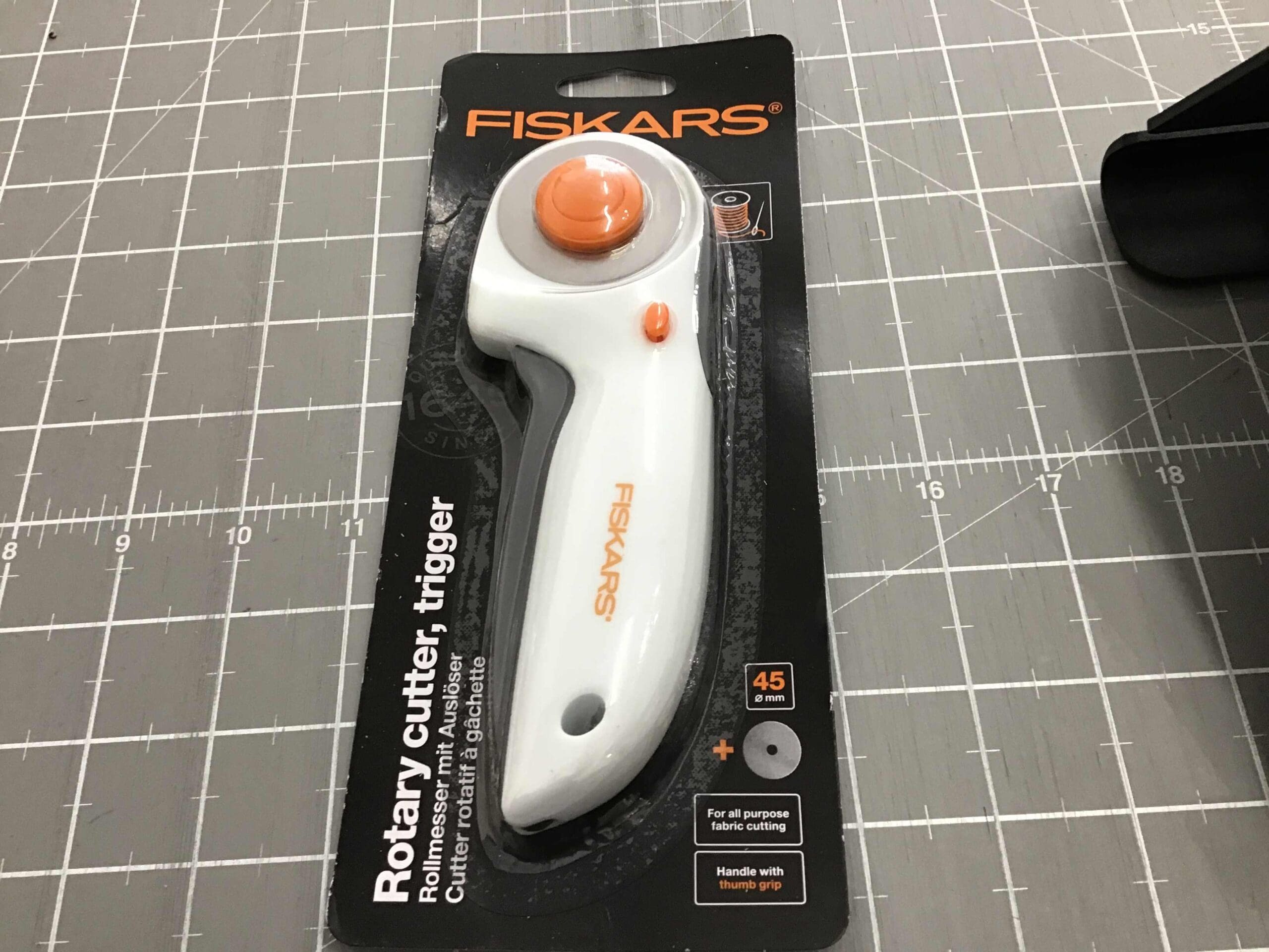Fiskars 45mm Rotary Cutter Trigger Handle Fiskars 45mm Rotary Cutter Trigger Handle